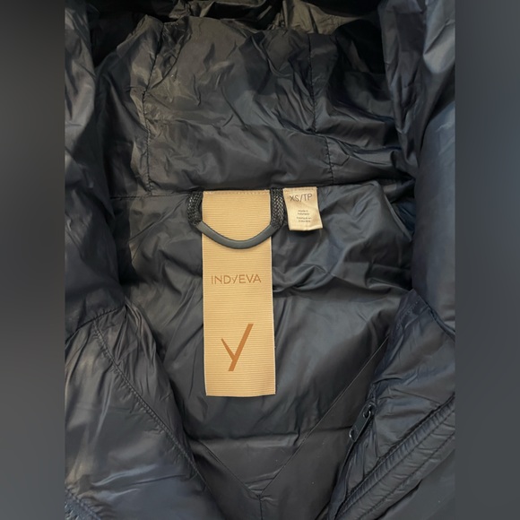 Indyeva Selimut Jacket - Black - Picture 5 of 6